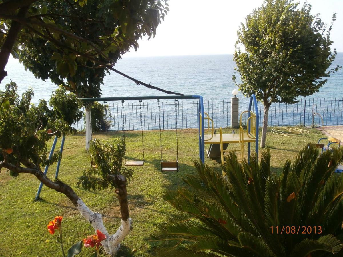 Loutra Elevtheron Secret Paradise Villas מראה חיצוני תמונה